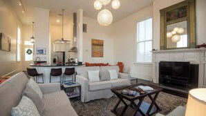 Unclassified image, 2 of 40, button - Engine 24 Firehouse Penthouse Suite (New Orleans)