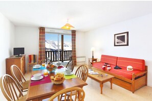 Dining - T3/8 au pied des pistes | Piscine & sauna (Germ-Peyragudes)