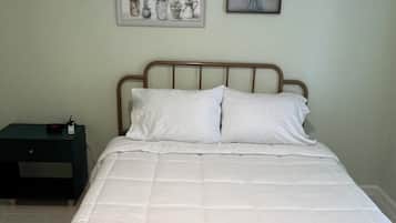 2 habitaciones, tabla de planchar con plancha y wifi gratis