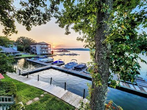 Marina - Farr Shores Sunset Bliss (Hot Springs)