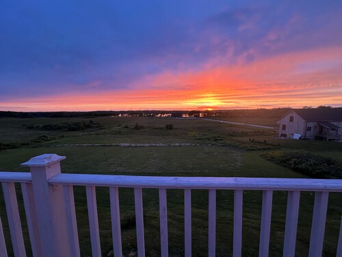 Sunset river 3-bedroom house in amazing South Thomaston, Maine 