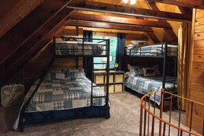 3 chambres, fer et planche à repasser, accès au Wi-Fi (inclus)