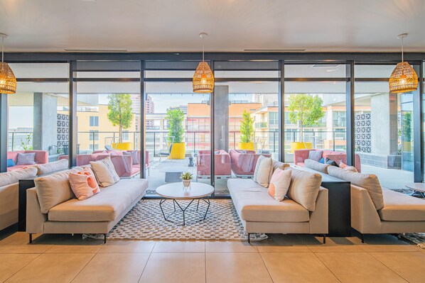 Interior - ROVE LIVING/KB - Joy on 4th (Phoenix)