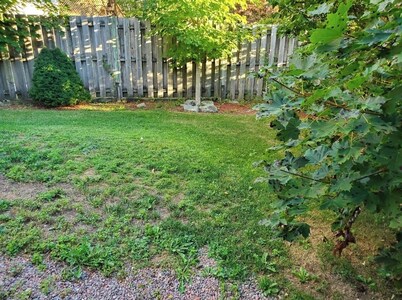 Full 4 bedrooms single house at Halifax Peninsula