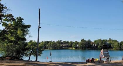 Full 4 bedrooms single house at Halifax Peninsula