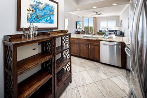 Interior - Waters Edge 304 • Luxury 3BR 3BA, Balcony, Large Pool, Covered Parking, Free Bch Service (Fort Walton Beach)
