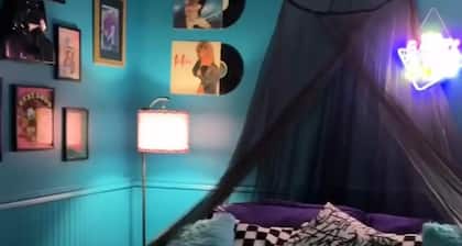 RT 62 Motor Resort 80's Cabin w/Jacuzzi