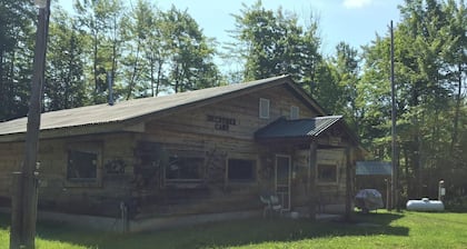 Hunting Cabin/400 acre property 2000 sq foot camp cabin groups/ individuals