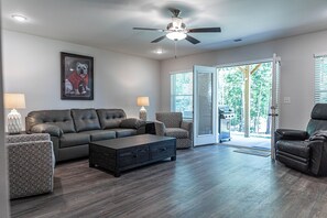 TV connectée, cheminée