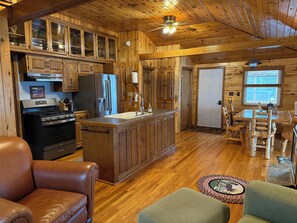 Interior - Classically Charming, Quiet Lakeside Cabin less than 2 hours from the Cities (Hillman)