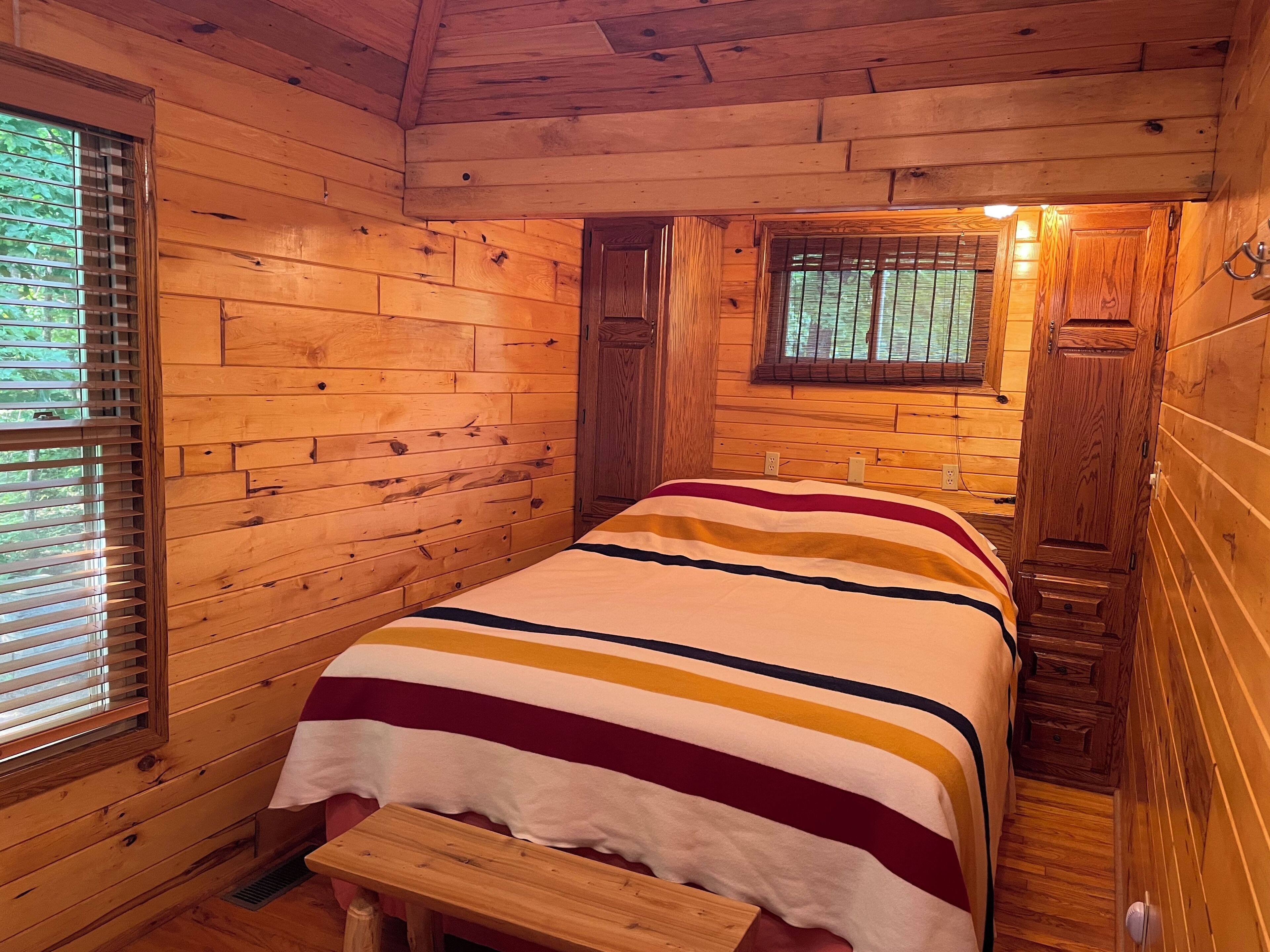 2 chambres, lit de bébé portatif, accès au Wi-Fi (inclus)