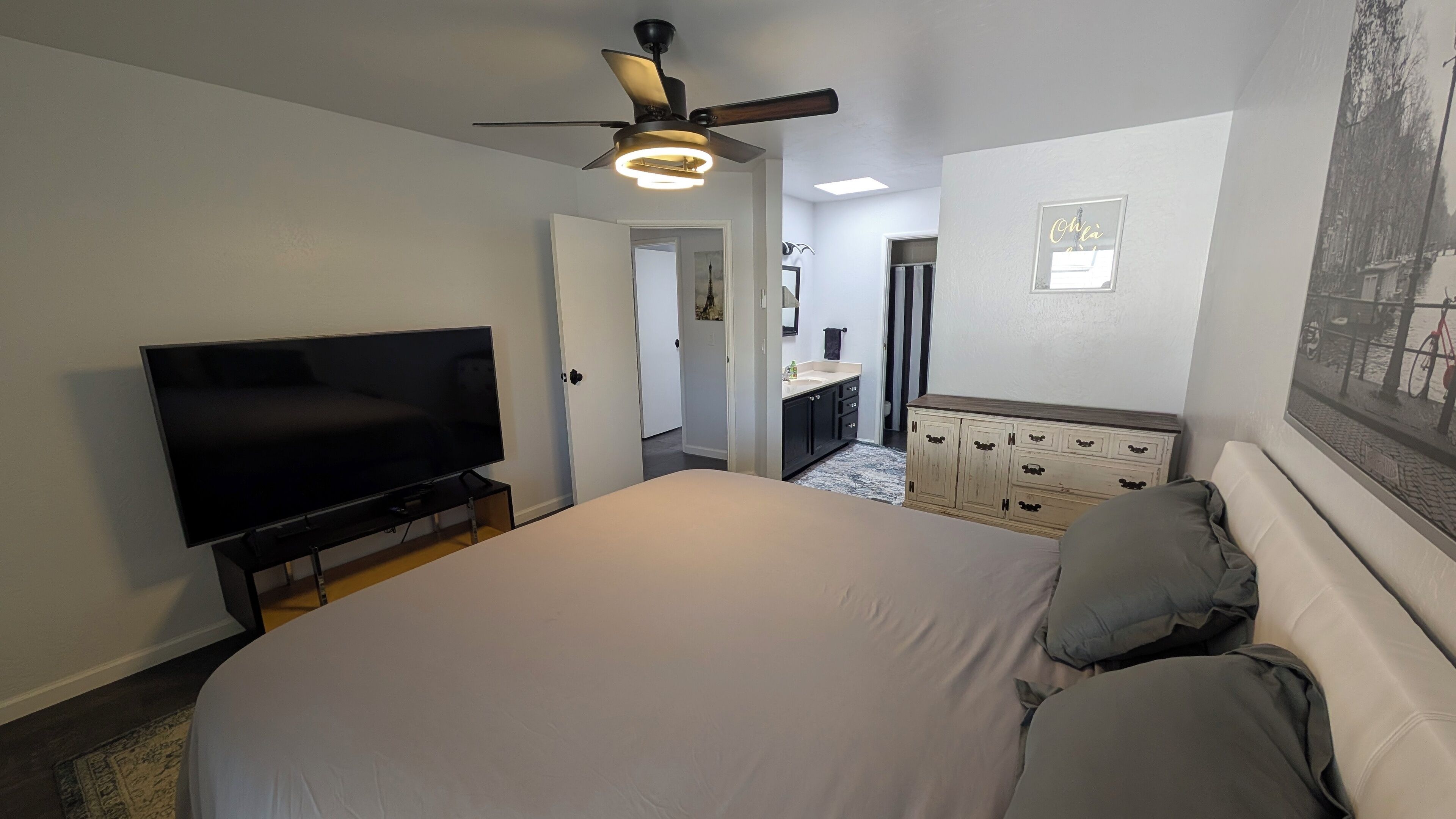 2 habitaciones, wifi gratis y ropa de cama 