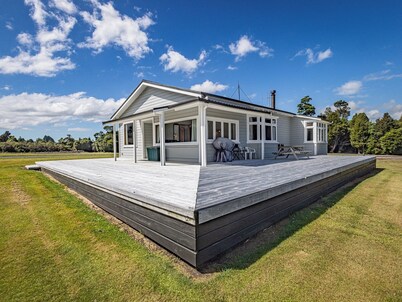 MJ's Retreat, Stunning  Tongariro crossing accommodation.
Private and secure. 