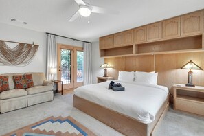 3 bedrooms, desk, iron/ironing board, travel cot - Discover Sedona Peaceful Oasis: a serene 3BR retreat with stunning Red Rock views. (Sedona)