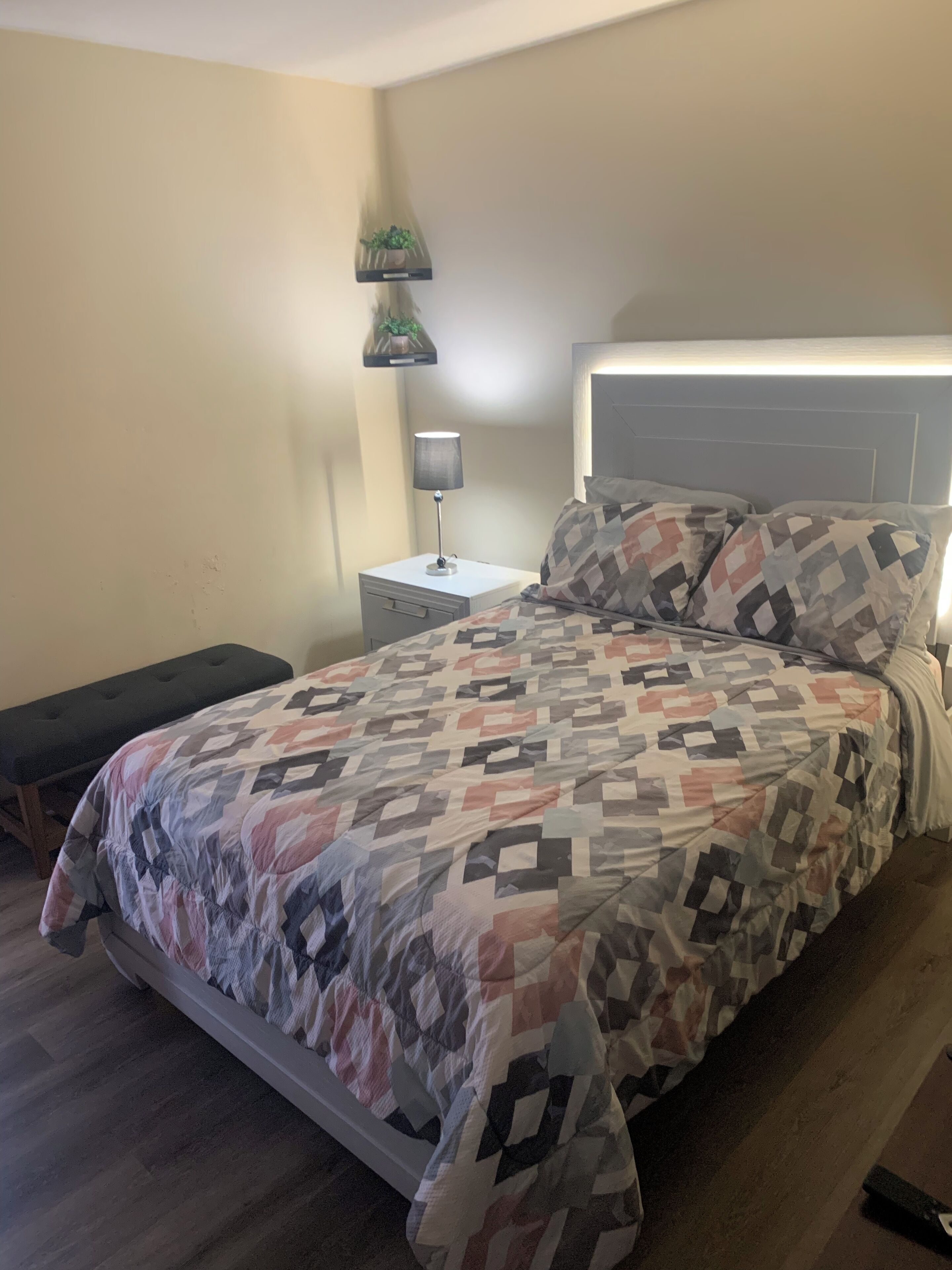 3 sovrum, skrivbord, strykjärn/strykbräda och wi-fi