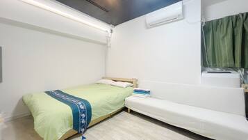 1 bedroom, desk, iron/ironing board, free WiFi