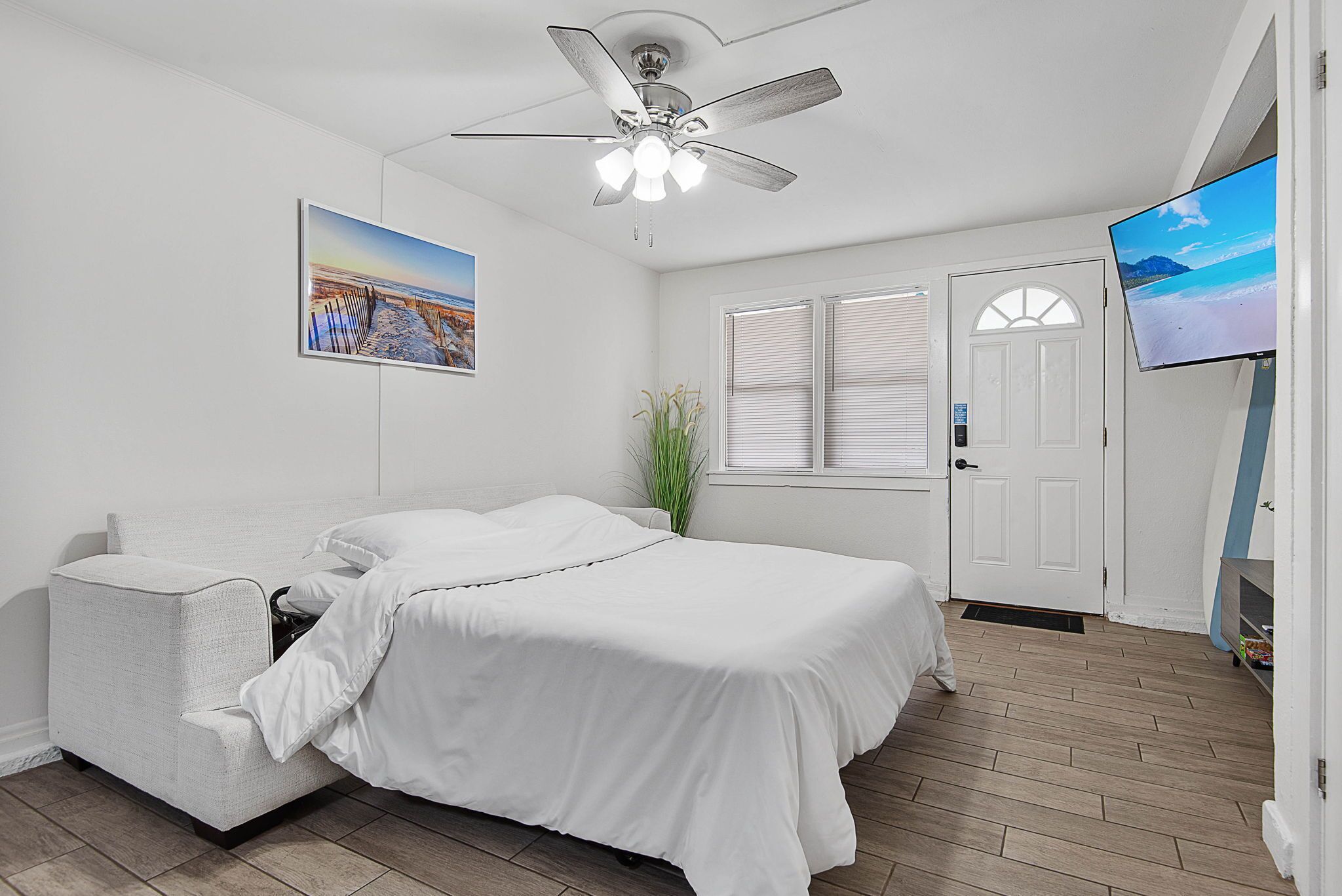 1 bedroom, WiFi, bed sheets