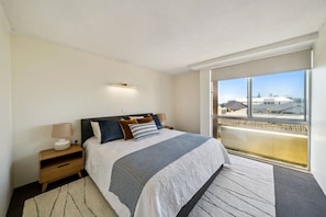 Apartment, 3 Bedrooms, Ocean View
