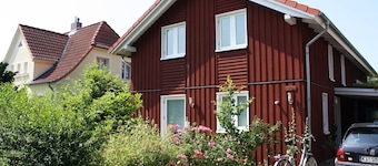 Studio Apartment 'Apartment Im Schwedenhaus' with Private Terrace, Private Garden and Wi-Fi