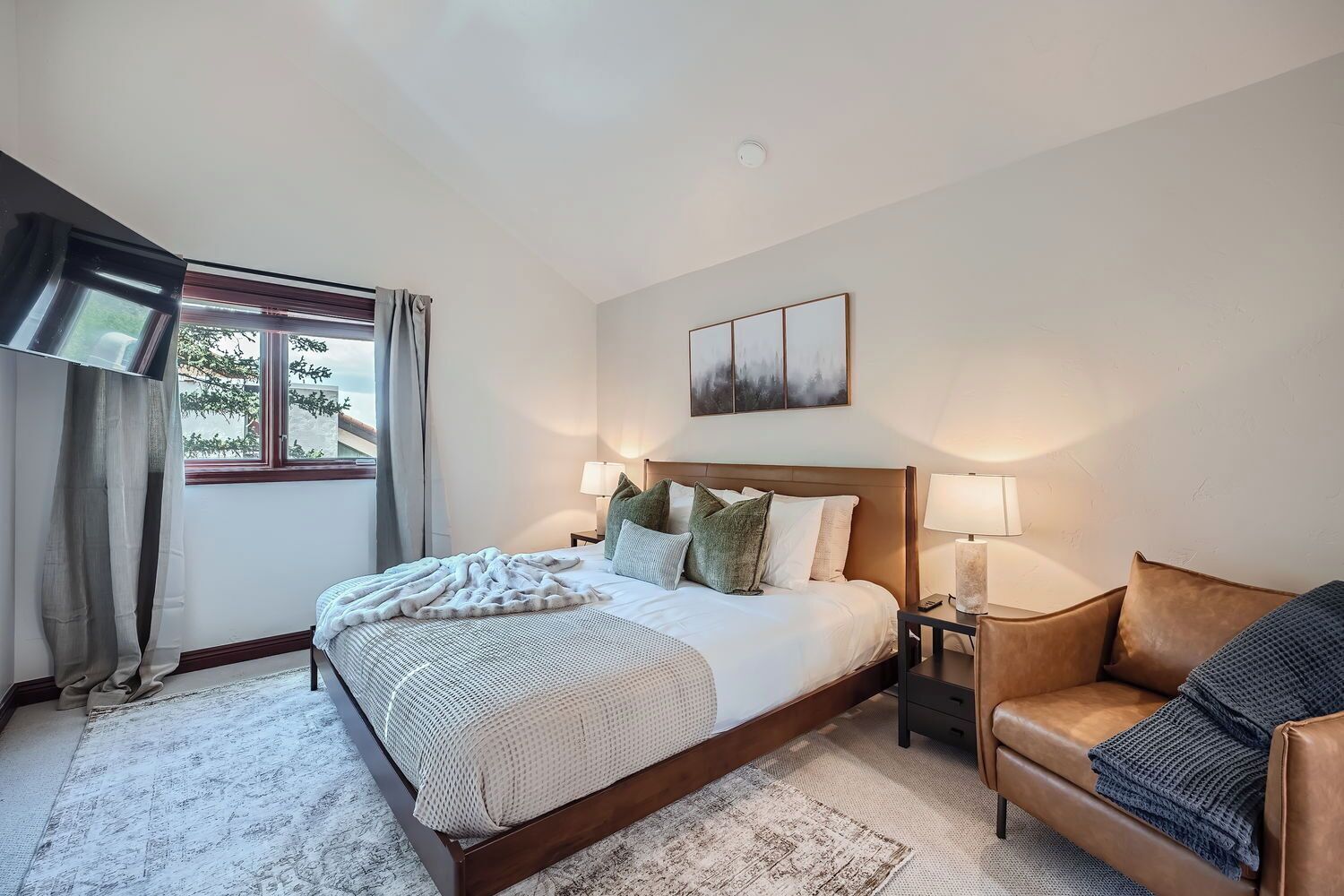 3 habitaciones, escritorio, cuna de viaje y wifi gratis 