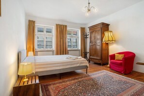 1 bedroom, iron/ironing board, free WiFi, bed sheets