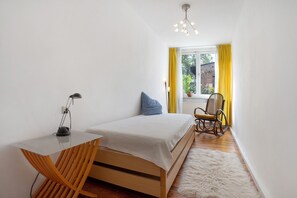 1 bedroom, iron/ironing board, free WiFi, bed sheets