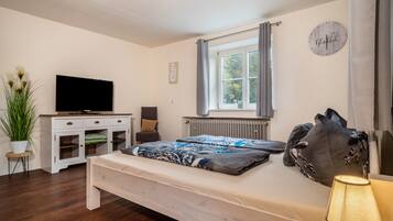 2 quartos, Wi-Fi de cortesia, roupa de cama