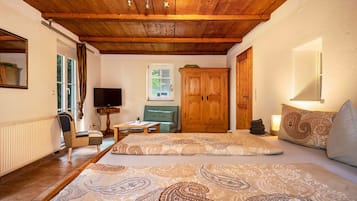 1 habitación, wifi gratis y ropa de cama