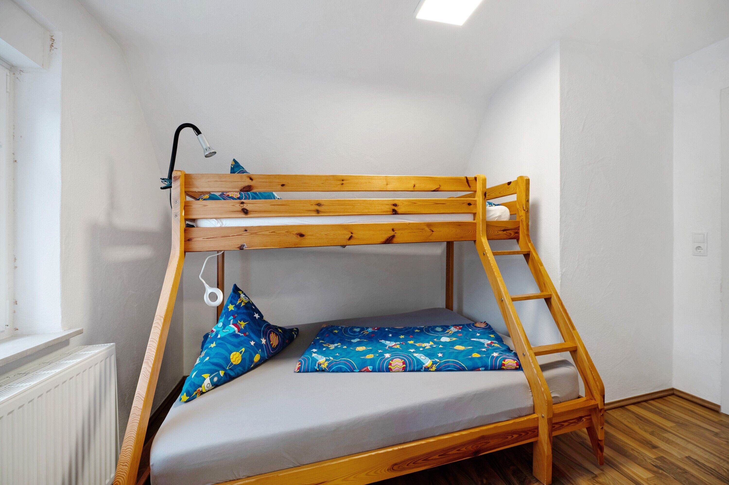6 Schlafzimmer, kostenloses WLAN, Bettwäsche