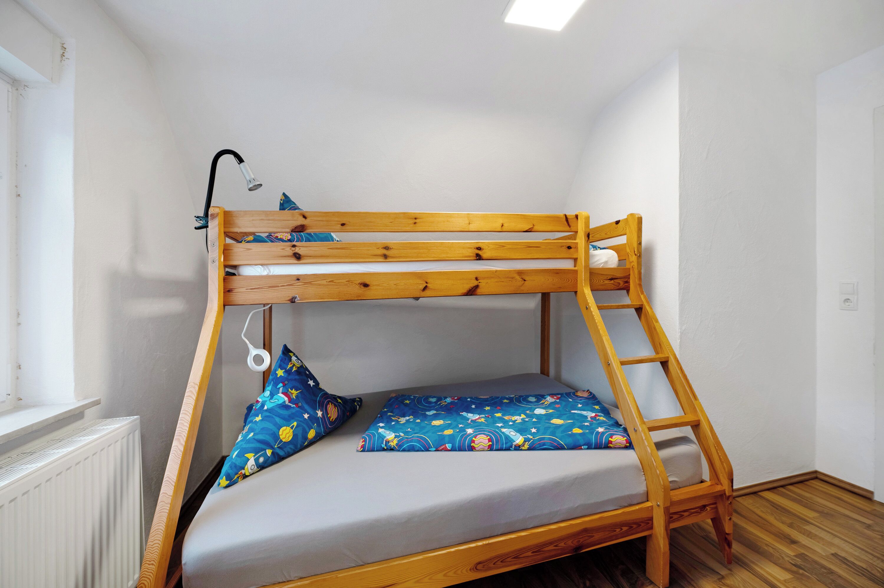 6 soveværelser, gratis Wi-Fi, sengetøj