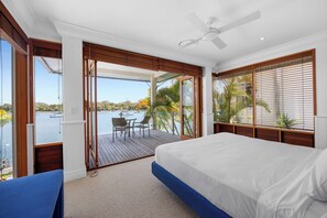 4 chambres, bureau, fer et planche à repasser, Wi-Fi gratuit