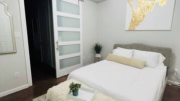 1 bedroom, iron/ironing board, WiFi