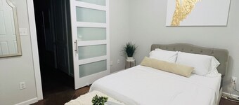 Cozy 1-bedroom 1 bath condo in walking distance to downtown Lafayette.