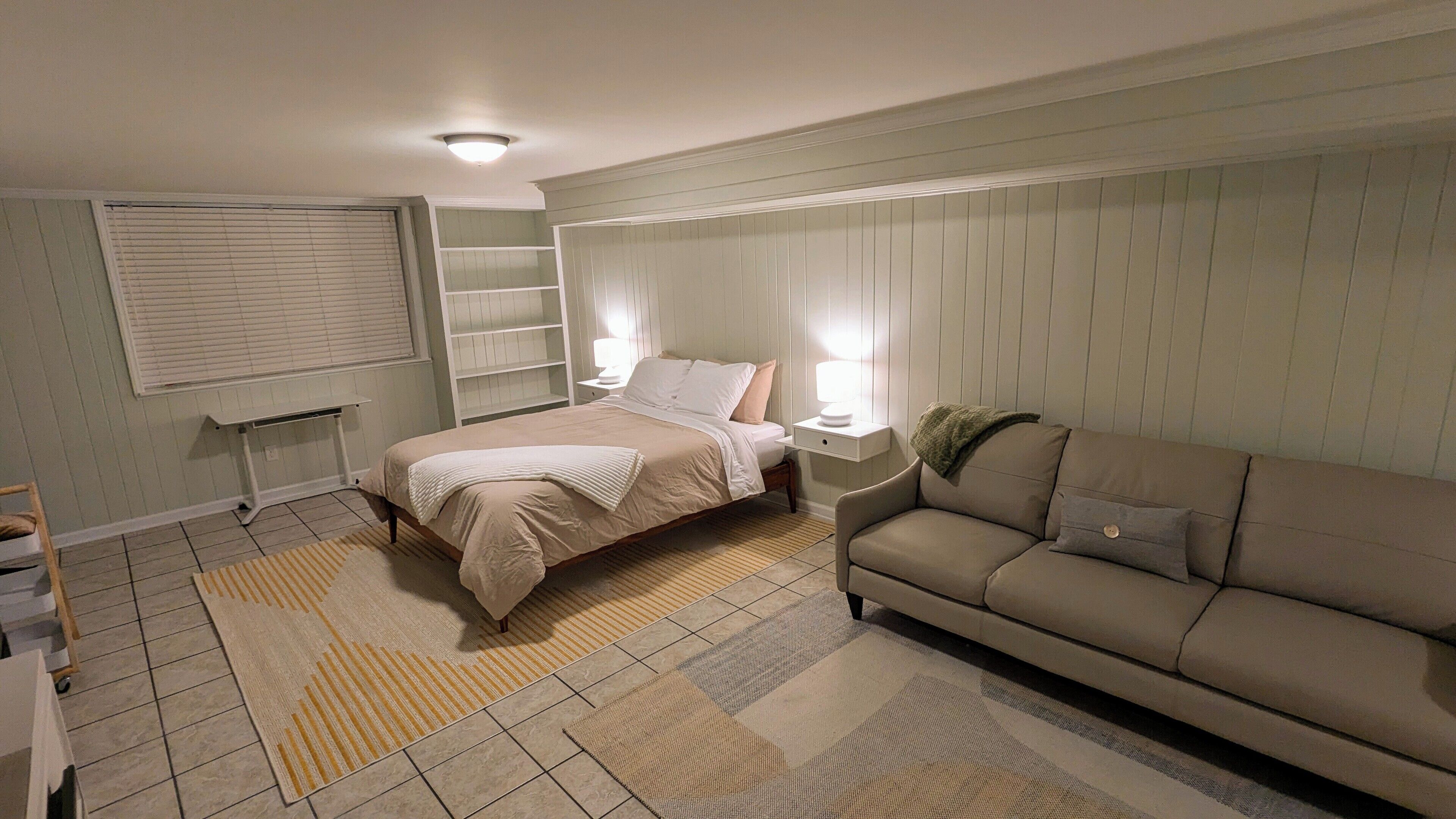 1 Schlafzimmer, Schreibtisch, WLAN, Bettwäsche