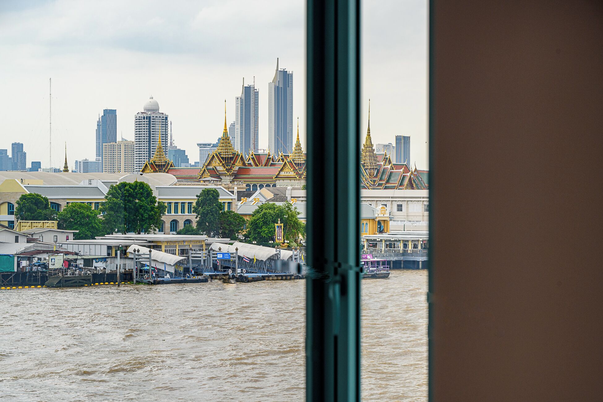 Photo - Mowa Bangkok