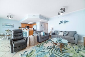 TV, printers - Sanibel 1003 ~ Outdoor/Kiddie Pools, Sauna, Beach Access + $400 FREE Activities Daily ~ Zoo/Parasail (Gulf Shores)