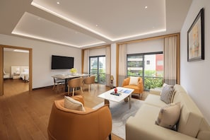 In-room safe, desk, laptop workspace, blackout curtains