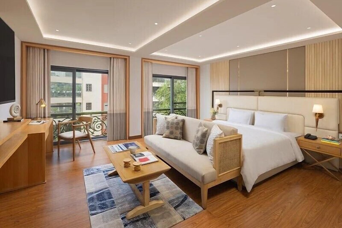 Living area | TV