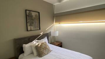 5 soverom, strykejern/-brett, wi-fi og sengetøy