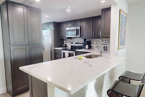 Fridge, microwave, dishwasher, coffee/tea maker