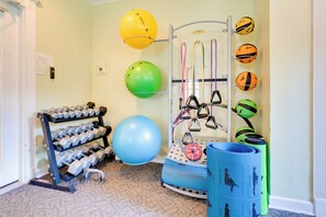 Fitness facility - Pet-Friendly Mobile Condo ~ 4 Mi to Downtown! (Mobile)