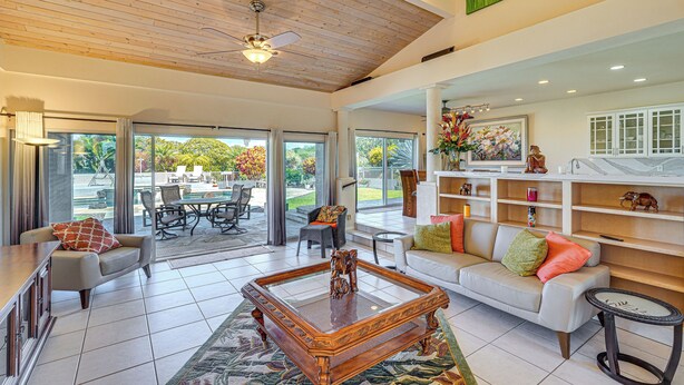 Unclassified image, 1 of 31, button - Ocean-View Oasis w/ Pool in Kailua-Kona! (Kailua-Kona)