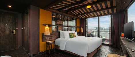 Suite Studio Exécutive, balcon, vue ville | Literie de qualité supérieure, minibar, coffres-forts dans les chambres