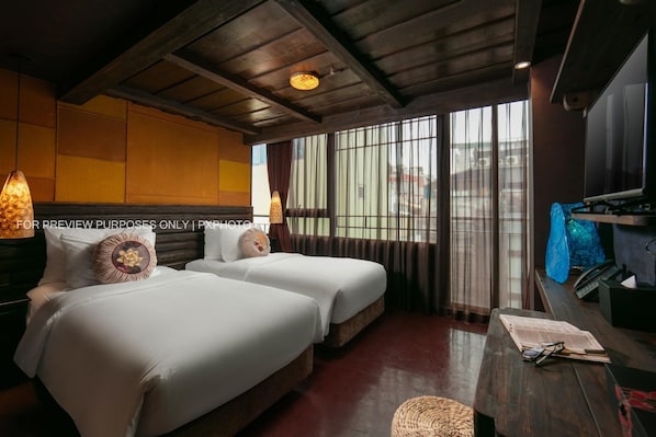Premium Double or Twin Room | Premium bedding, minibar, in-room safe, desk