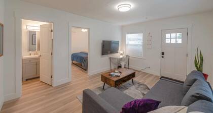 #StayInMyDistrict Coos Bay Primrose Cottage