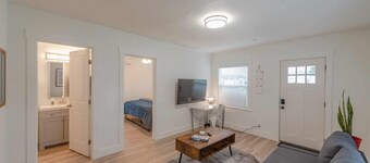#StayInMyDistrict Coos Bay Primrose Cottage