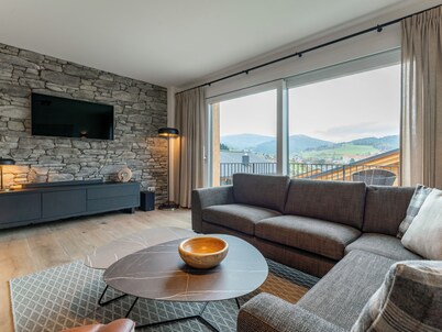 Holiday home with a sauna located on the slopes