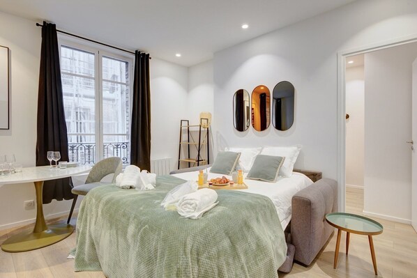 1 bedroom, iron/ironing board, WiFi, bed sheets