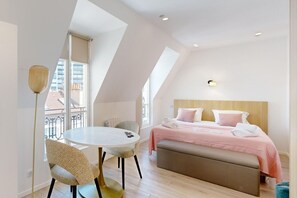1 chambre, accĂšs Internet, draps fournis