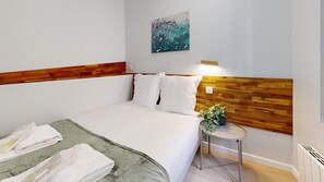 2 bedrooms, iron/ironing board, Internet, bed sheets - TBS 196 - Charming apartment in the Marais (Paris)